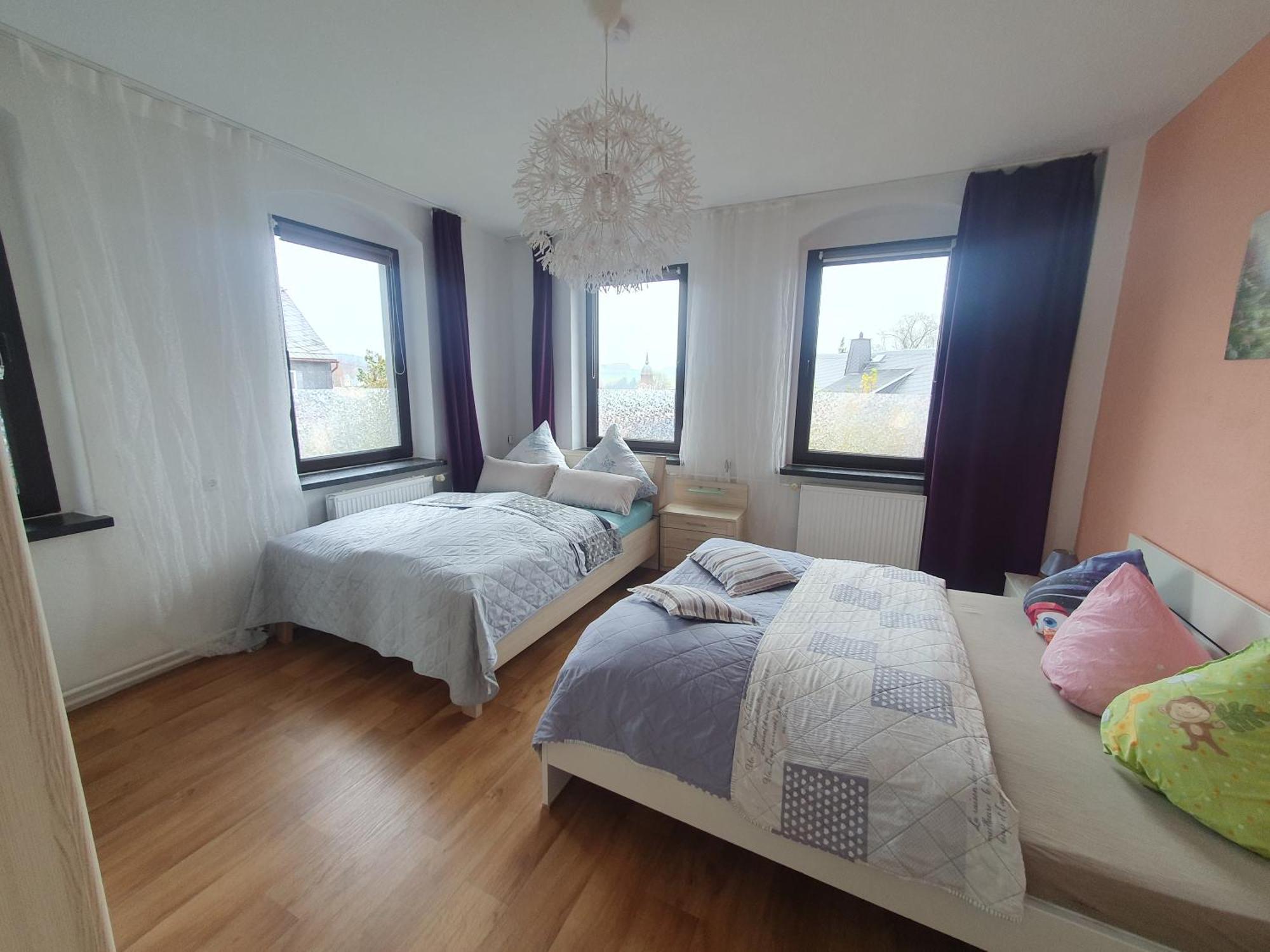Familienfreundliche Ferienwohnung Erzgebirge Schneeberg  Extérieur photo